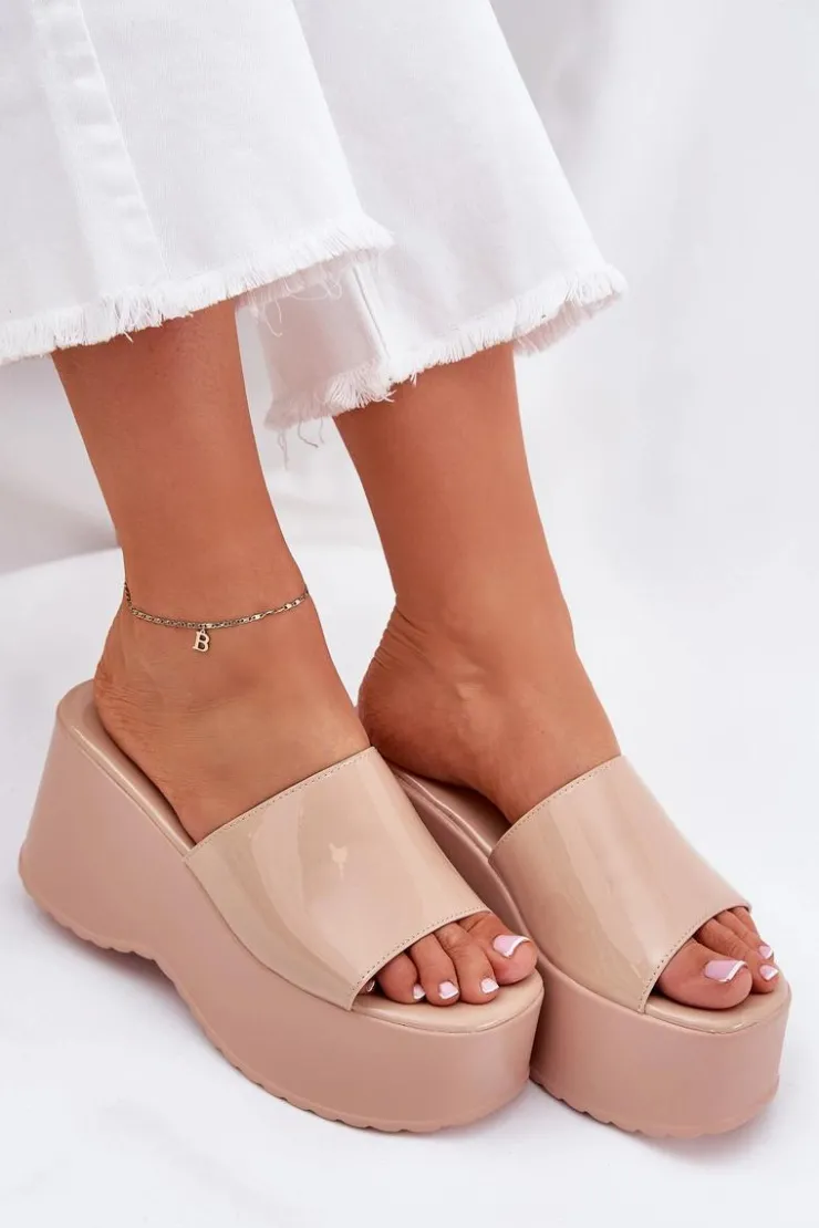 Boto Klapki Na Koturnie|Klapki Na Platformie*Lakierowane Klapki Damskie Na Platformie I Koturnie Beżowe Nellevia Beżowy