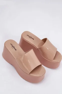 Boto Klapki Na Koturnie|Klapki Na Platformie*Lakierowane Klapki Damskie Na Platformie I Koturnie Beżowe Nellevia Beżowy