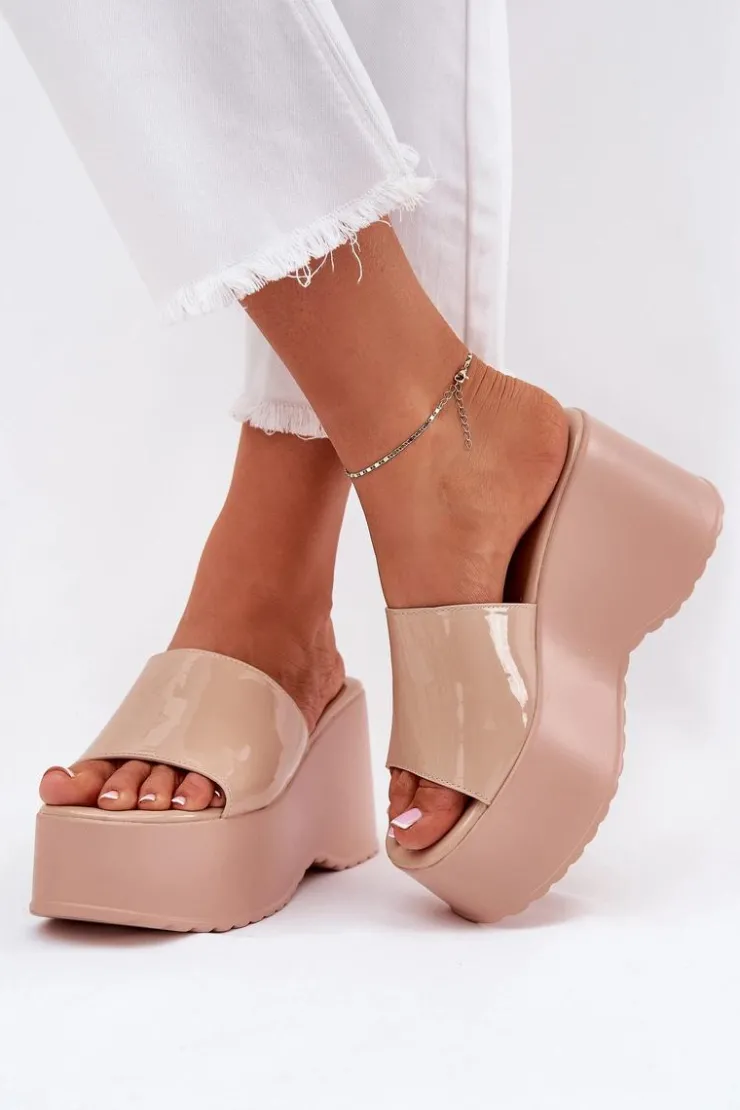 Boto Klapki Na Koturnie|Klapki Na Platformie*Lakierowane Klapki Damskie Na Platformie I Koturnie Beżowe Nellevia Beżowy