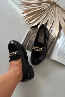 Damskie D&A Lakierowane Mokasyny Damskie Ze Złotą Ozdobą S.Barski HY52-540 Czarne