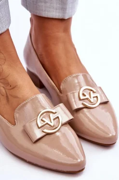 Clearance Buty damskie Vinceza Lakierowane Mokasyny Na Niskim Obcasie Beżowe Asselia