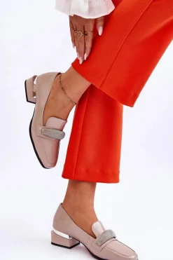 Online Damskie buty S.Barski Lakierowane Mokasyny Na Obcasie Z Cyrkoniami Beżowe Lavern