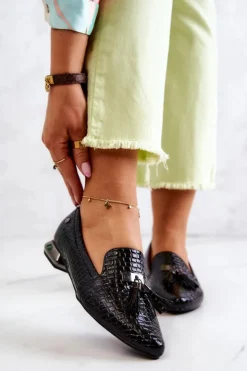 Damskie Buty damskie Vinceza Lakierowane Mokasyny Wzór Krokodyl Z Frędzlami Czarne Pharell