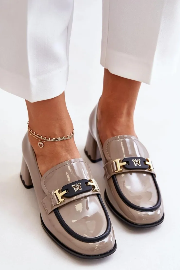 Damskie Artiker Lakierowane Półbuty Damskie Na Obcasie Z Ozdobą 55C1054 Beżowe