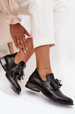 Discount Zazoo Lakierowane Półbuty Damskie Na Niskim Obcasie Z Kokardą 1399 Czarne