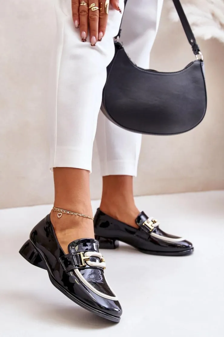 Discount Artiker Lakierowane Półbuty Damskie Na Klocku 55C0104 Czarne