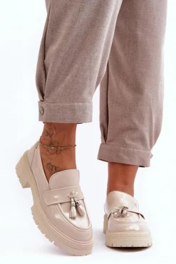 Boto Mokasyny Damskie Lakierowane*Lakierowane Półbuty Loafersy Z Frędzlami Jasnobeżowe Velenase