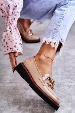 Online Buty damskie Vinceza Lakierowane Półbuty Loafery Na Platformie Beżowe Reidun