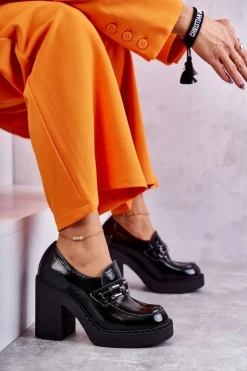 New Boto Lakierowane Półbuty Na Masywnym Słupku Czarne Lemar Jaime Czarny