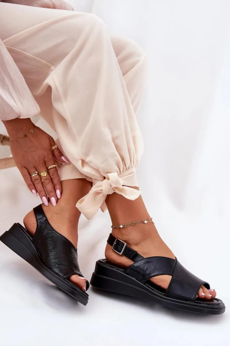 Discount Boto Lakierowane Sandały Damskie Na Koturnie Z Eko Skóry Czarne Quilara Czarny