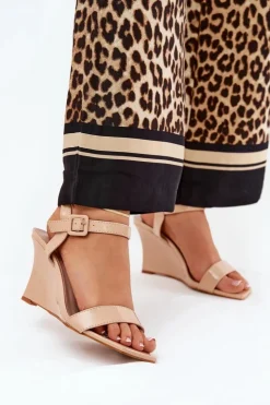 New Boto Lakierowane Sandały Damskie Na Koturnie Nude Vliraya Beżowy