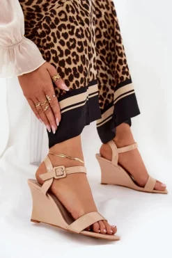 New Boto Lakierowane Sandały Damskie Na Koturnie Nude Vliraya Beżowy