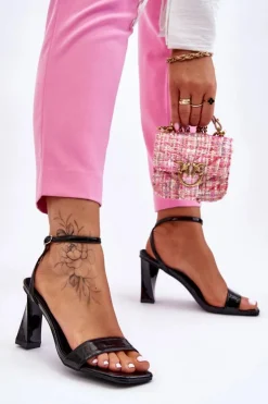 Damskie buty S.Barski Sandały Na Obcasie*Lakierowane Sandały Na Obcasie Czarne Owen Czarny