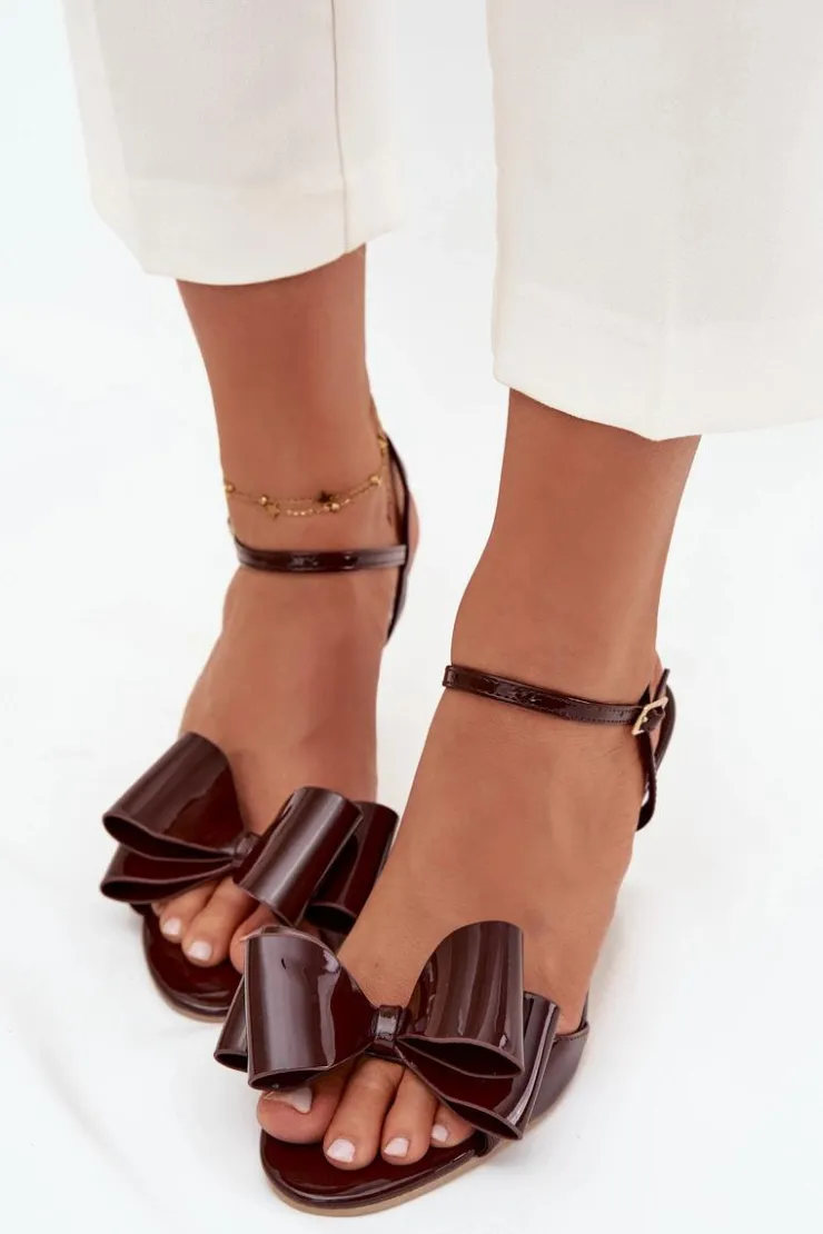New Boto Lakierowane Sandały Na Szpilce Z Kokardą Czekoladowe Noliva Brązowy
