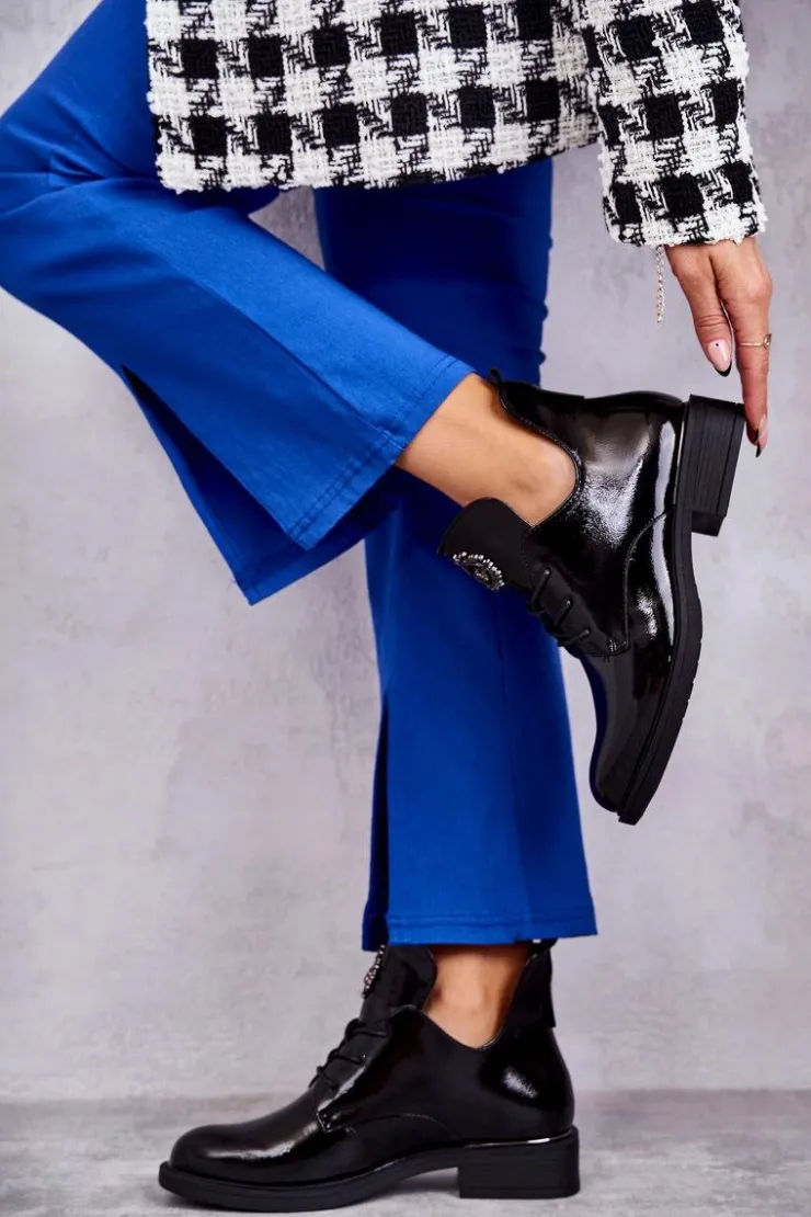 Hot Buty damskie Vinceza Lakierowane Sznurowane Botki Z Wycięciami Czarne Fabiana