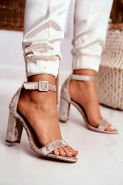 Boto Sandały Na Obcasie*Lu Boo Sandałki Welurowe Beżowe Na Słupku Catherine