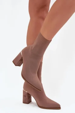 Boto Materiałowe Wsuwane Botki Damskie Na Słupku Beżowe Virelle Beżowy