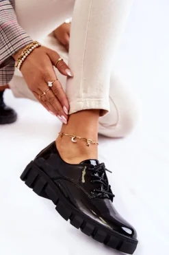 Outlet Buty damskie Vinceza Modne Lakierowane Półbuty Wiązane Czarne Gwendy