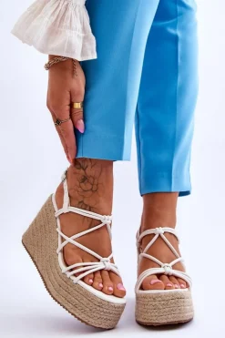 Boto Sandały Na Koturnie*Modne Sandały Na Koturnie Z Plecionką Białe Nessia