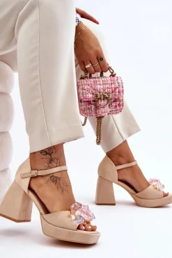 Outlet Boto Modne Sandały Z Kryształami Na Masywnym Obcasie Beżowe Garrett