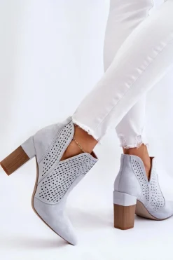 New Boto Modne Zamszowe Ażurowe Botki Na Obcasie Szare Genevi