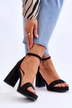 Clearance Boto Modne Zamszowe Sandałki Na Kwadratowym Obcasie Czarne Merila