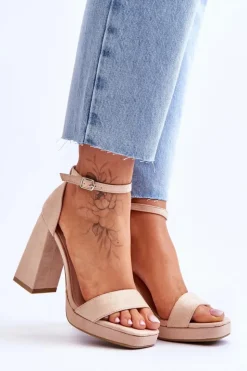 Outlet Boto Modne Zamszowe Sandałki Na Kwadratowym Obcasie Beżowe Merila Beżowy