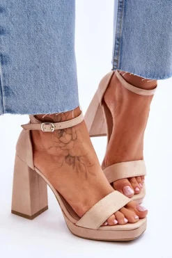 Outlet Boto Modne Zamszowe Sandałki Na Kwadratowym Obcasie Beżowe Merila Beżowy