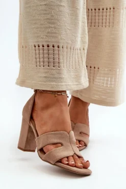 Boto Sandały Na Obcasie*Modne Zamszowe Sandałki Na Obcasie Camel Aubrey