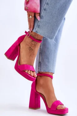 Boto Modne Zamszowe Sandałki Na Kwadratowym Obcasie Fuksja Merila