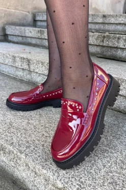 Hot Boto Mokasyny Damskie Lakierowane Ze Zdobieniem Bordowe Nallae Czerwony