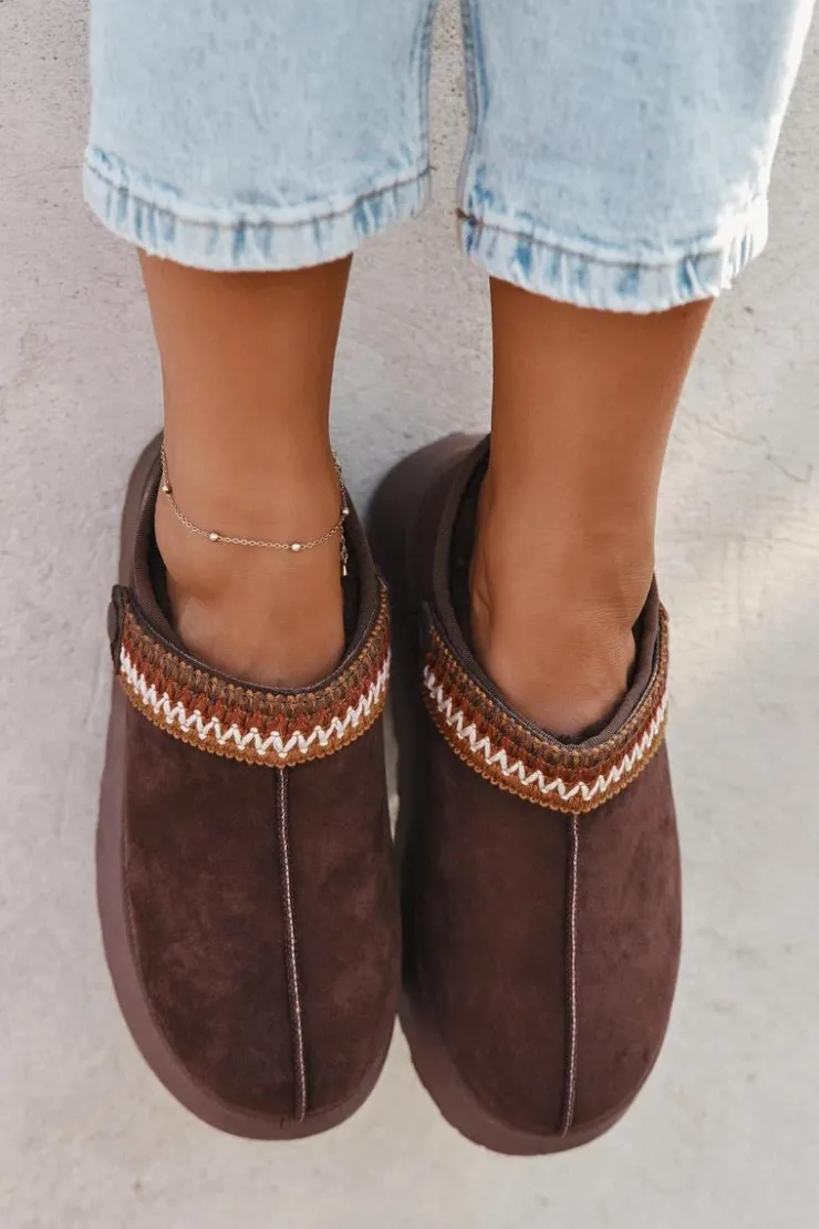 Damskie Boto Śniegowce Damskie Niskie Z Ruchomym Paskiem I Haftem Na Platformie Czekoladowe Lyrisse