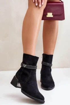 Damskie Damskie buty S.Barski Ocieplane Botki Damskie Na Niskim Obcasie Z Ozdobnymi Paskami D&A MR880-027 Czarne