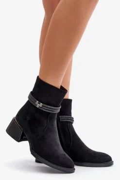 Damskie Damskie buty S.Barski Ocieplane Botki Damskie Na Niskim Obcasie Z Ozdobnymi Paskami D&A MR880-027 Czarne