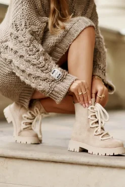 Damskie Boto Ocieplane Botki Z Eko Zamszu Na Zamek Jasnobeżowe Caellita