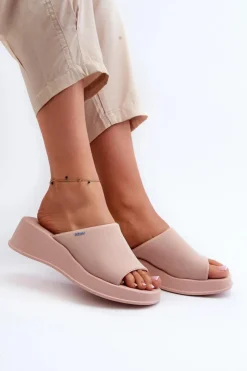 Outlet ZAXY Pachnące Klapki Damskie Na Koturnie LL285083 Jasnoróżowe