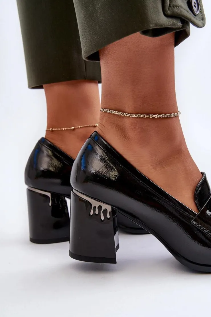 Damskie buty S.Barski Półbuty Lakierowane|Półbuty Skórzane*Półbuty Damskie Na Słupku Lakierowane Czarne D&A MR38-973 Czarny