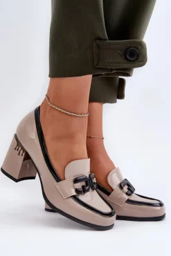 Clearance Damskie buty S.Barski Półbuty Damskie Na Słupku Lakierowane Beżowe D&A MR38-973 Beżowy