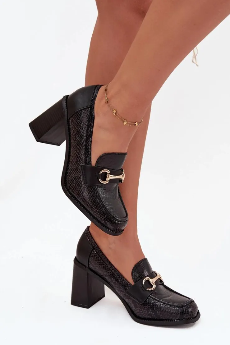 Boto Półbuty Lakierowane|Półbuty Skórzane*Półbuty Damskie Na Słupku Z Tłoczeniem I Złotym Detalem Czarne Novella Czarny