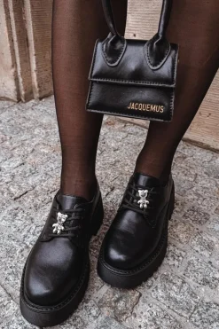 Clearance Boto Półbuty Damskie Z Przypinką Eko Skórzane Czarne Laurea