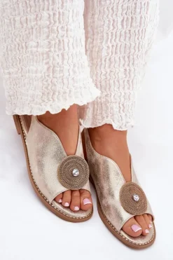 Hot Damskie buty S.Barski Połyskujące Sandały Damskie Ozdobnym Detalem S.Barski KV51-012 Złote Złoty