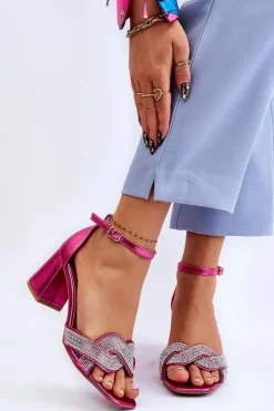 Damskie Boto Sandałki Na Niskim Obcasie Z Dżetami Fuksja Monra