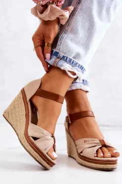 Big Star Shoes Sandały Damskie Na Koturnie Big Star JJ274939 Beżowe