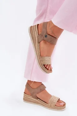 Clearance INBLU Sandały Damskie Na Koturnie RV000014 Beżowe