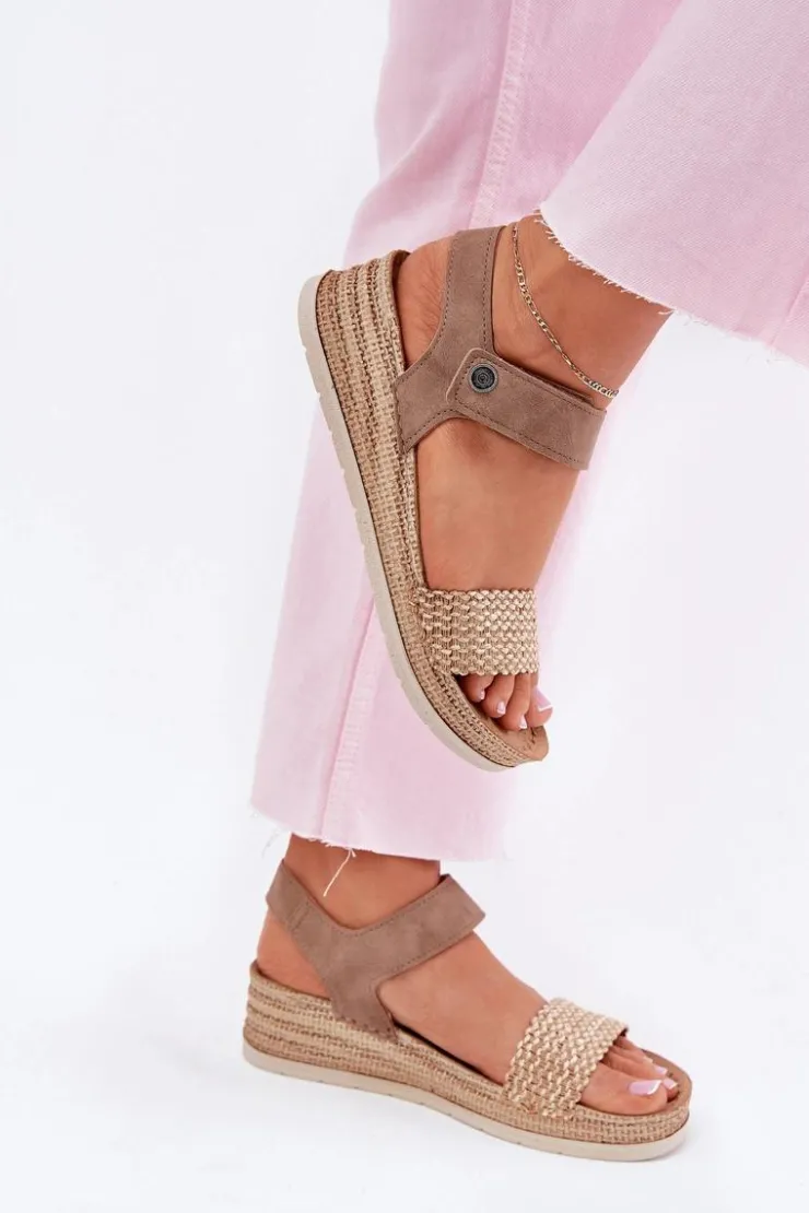 Clearance INBLU Sandały Damskie Na Koturnie RV000014 Beżowe