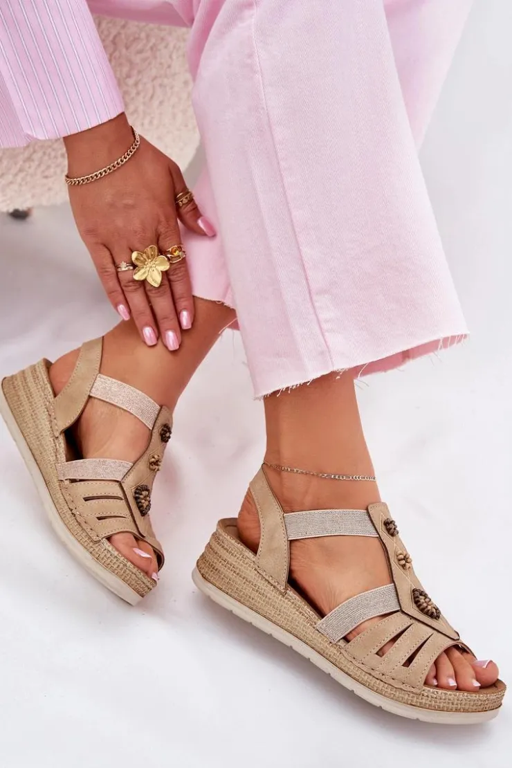 New INBLU Sandały Damskie Na Koturnie Z Ozdobami RV000015 Beżowe Beżowy