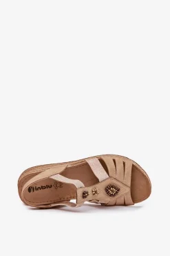 New INBLU Sandały Damskie Na Koturnie Z Ozdobami RV000015 Beżowe Beżowy