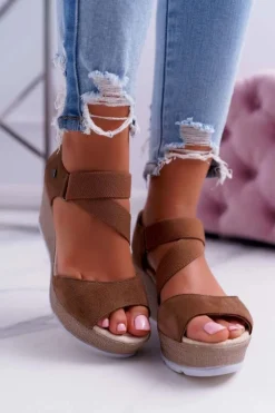 Big Star Shoes Sandały Big Star|Sandały Na Koturnie*Sandały Damskie Na Koturnie Big Star Zamszowe Brązowe DD276035