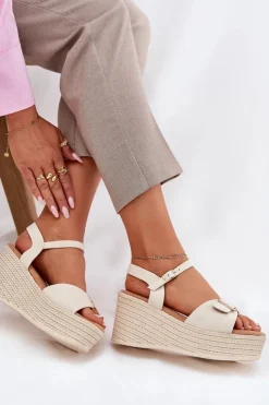 Boto Sandały Na Koturnie*Sandały Damskie Na Koturnie Z Klamrą Beżowe Liniella Beżowy