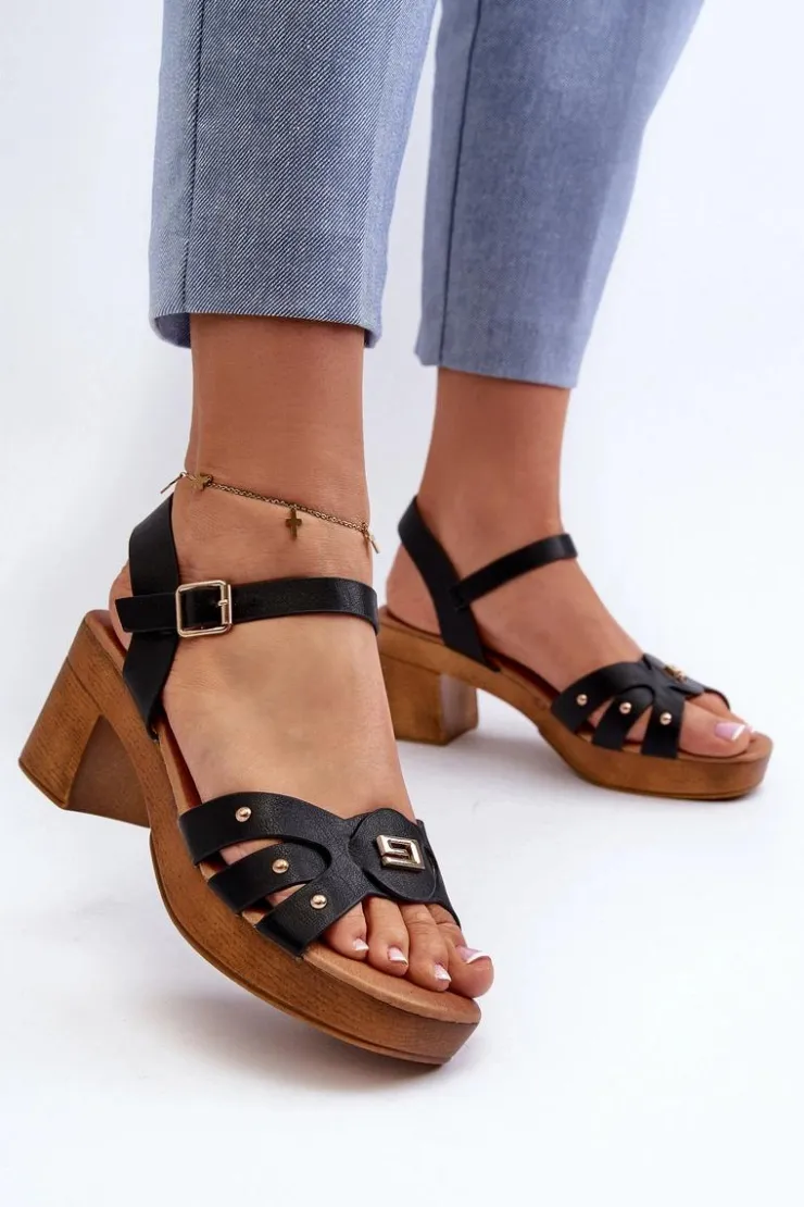 Evento Sandały Na Obcasie*Sandały Damskie Na Obcasie Z Eko Skóry Czarne Assames Czarny